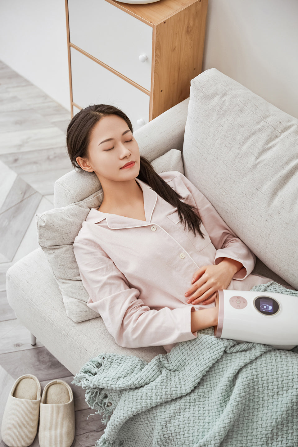 Wireless Hand Massager with Heat